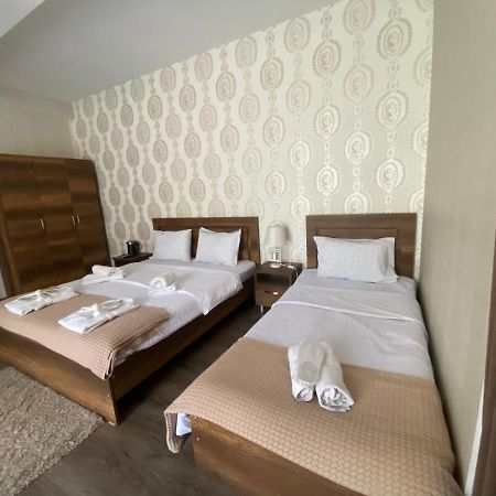 Borjomi Central Hotel Buitenkant foto