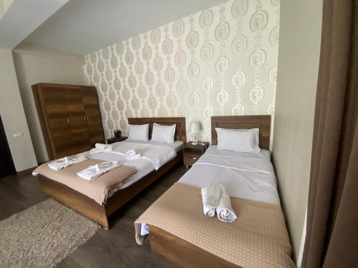 Borjomi Central Hotel Buitenkant foto