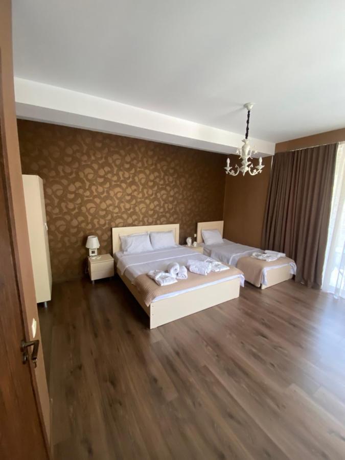 Borjomi Central Hotel Buitenkant foto