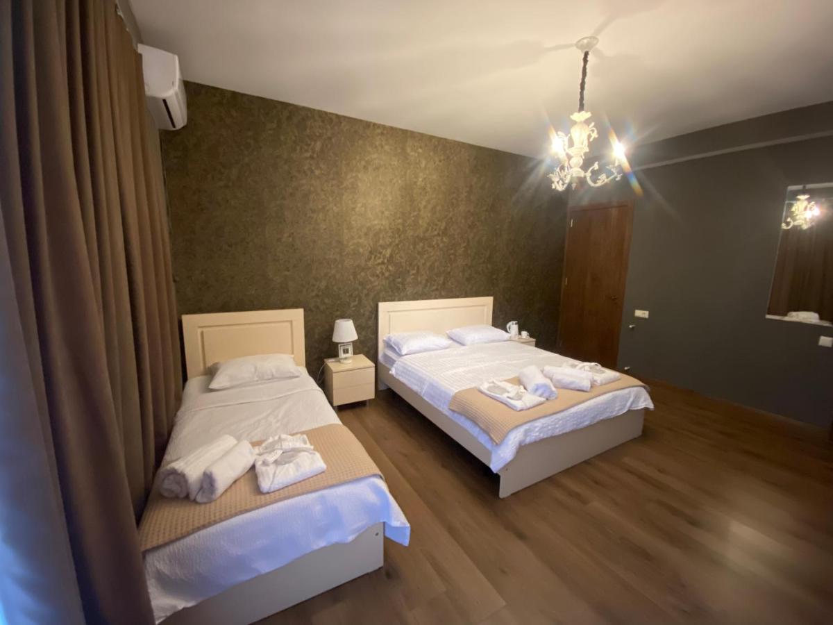 Borjomi Central Hotel Buitenkant foto